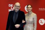 Amsterdam 30 november 2025
80 jaar het DeLaMar theater . Igone de Jong met een kennis