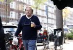 Amsterdam 14 oktober 2025
Ivo Niehe doet boodschappen in Amsterdam zuid .