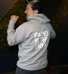 Utrecht 6 november 2025
Padel tournooi voor het UMC ziekenhuis bij Hal 22. Johnny de Mol speelde samen met Michaela Krajicek