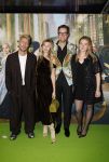 Amsterdam 18 november 2025
Premiere Wicked in het deLaMar theater . Joshua Nolet zijn vrouw Caroline Splinter Chabot en ...