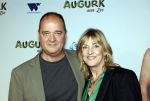 Amsterdam 4 november 2025
Premiere Augurk aan zee in Tuschinski met de cast die bestaat uit oa Monic Hendrickx Martin v Waardenberg Olga Zuiderhoek Jelka v Houten Frank Lammers Peter v d Begin en Tibor Lukacs. Robert v Hemert heeft de titelsong geschreven . Kees Boot met zijn vrouw