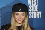 Rotterdam 23 november 2025
Premiere West side story in het nieuwe luxor. Kes v d Broek kwam met haar moeder