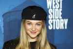 Rotterdam 23 november 2025
Premiere West side story in het nieuwe luxor. Kes v d Broek kwam met haar moeder