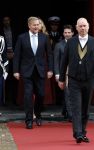 Den Haag 20 november 2025
 Prinses Amalia en haar vader Koning Willem Alexander bij de Grote Kerk, na de Bijzondere Verenigde Vergadering van de Eerste en Tweede Kamer, ter gelegenheid van de tachtigste verjaardag dat het parlement na de Tweede Wereldoorlog voor het eerst weer in gezamenlijkheid bijeenkwam. Eerste Kamervoorzitter Mei Li Vos Tweede Kamervoorzitter Thom van Campenvingen ze op .