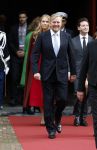 Den Haag 20 november 2025
 Prinses Amalia en haar vader Koning Willem Alexander bij de Grote Kerk, na de Bijzondere Verenigde Vergadering van de Eerste en Tweede Kamer, ter gelegenheid van de tachtigste verjaardag dat het parlement na de Tweede Wereldoorlog voor het eerst weer in gezamenlijkheid bijeenkwam. Eerste Kamervoorzitter Mei Li Vos Tweede Kamervoorzitter Thom van Campenvingen ze op .