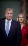 Den Haag 20 november 2025
 Prinses Amalia en haar vader Koning Willem Alexander bij de Grote Kerk, na de Bijzondere Verenigde Vergadering van de Eerste en Tweede Kamer, ter gelegenheid van de tachtigste verjaardag dat het parlement na de Tweede Wereldoorlog voor het eerst weer in gezamenlijkheid bijeenkwam. Eerste Kamervoorzitter Mei Li Vos Tweede Kamervoorzitter Thom van Campenvingen ze op .