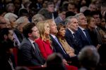 Den Haag 20 november 2025
 Prinses Amalia en haar vader Koning Willem Alexander bij de Grote Kerk, na de Bijzondere Verenigde Vergadering van de Eerste en Tweede Kamer, ter gelegenheid van de tachtigste verjaardag dat het parlement na de Tweede Wereldoorlog voor het eerst weer in gezamenlijkheid bijeenkwam. Eerste Kamervoorzitter Mei Li Vos Tweede Kamervoorzitter Thom van Campenvingen ze op .
