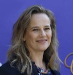 Blaricum 17 oktober 2025
Perspresentatie eerste aflevering Gooische vrouwen met oa aanwezig Linda de Mol Susan Visser Liews Visschedijk Teunie de Brouwer Tommy v Lent Robert de Hoog en Eefje Kuijtzer