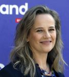 Blaricum 17 oktober 2025
Perspresentatie eerste aflevering Gooische vrouwen met oa aanwezig Linda de Mol Susan Visser Liews Visschedijk Teunie de Brouwer Tommy v Lent Robert de Hoog en Eefje Kuijtzer