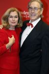 Amsterdam 30 november 2025
80 jaar het DeLaMar theater . Liz Snoijink met partner