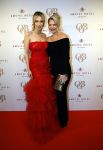 Amsterdam 26 november 2025
Olcay Gulsen geeft een groot feest ( Gemaskerd bal) in het Amstel Hotel. Loiza Lamers en Myrthe Mylius