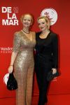 Amsterdam 30 november 2025
80 jaar het DeLaMar theater . Lone van Roosendaal poseert met Hilke Bierman