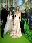 Amsterdam 18 november 2025
Premiere Wicked in het deLaMar theater . Louis Klibansky met vrouw Susanna Klibansky en hun kinderen