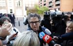 Utrecht 30 oktober 2025
Tweede dag van de rechtszaak tegen Marco Borsato in de rechtbank van Utrecht . Er was ongelofelijk veel pers aanwezig . Marco werd bijgestaan door de advocaten Geert Jan Knoops en Carry Knoops .