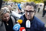 Utrecht 30 oktober 2025
Tweede dag van de rechtszaak tegen Marco Borsato in de rechtbank van Utrecht . Er was ongelofelijk veel pers aanwezig . Marco werd bijgestaan door de advocaten Geert Jan Knoops en Carry Knoops .