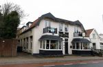 Noordwijk 15 november 2025
Het B&B van Martien Meiland en Erica Meiland staat bij 2 makelaars te koop . De prijs is nu 1650000 euro . Ze begonnen met een vraagprijs van 2 miljoen .