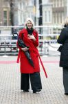 Den Haag 20 november 2025
 Prinses Amalia en haar vader Koning Willem Alexander bij de Grote Kerk, na de Bijzondere Verenigde Vergadering van de Eerste en Tweede Kamer, ter gelegenheid van de tachtigste verjaardag dat het parlement na de Tweede Wereldoorlog voor het eerst weer in gezamenlijkheid bijeenkwam. Eerste Kamervoorzitter Mei Li Vos Tweede Kamervoorzitter Thom van Campenvingen ze op . Mona Keijzer