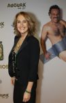 Amsterdam 4 november 2025
Premiere Augurk aan zee in Tuschinski met de cast die bestaat uit oa Monic Hendrickx Martin v Waardenberg Olga Zuiderhoek Jelka v Houten Frank Lammers Peter v d Begin en Tibor Lukacs. Robert v Hemert heeft de titelsong geschreven .