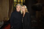 Naarden 3 november 2025
Presentatie nieuwe serie de Frogers met aanwezig Rene Froger Natasja Froger Danny Froger Ann Dominique Wilten Natascha Froger Matthijs Timmermans Charlie Didier Froger Sammy Verheij Maxim Froger en Ruby Celine met hun zoontje.