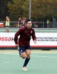 Den Haag 2 november 2025
Rob Jetten gaat bij de hockeywedstrijd klein Zwitserland- Bloemendaal kijken . 
Partner Nicolas Keenan doet alleen tijdens de warming up mee ivm een blessure . 
Daarna kikjken ze samen in de regen onder een paraplu naar de wedstrijd.