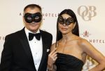 Amsterdam 26 november 2025
Olcay Gulsen geeft een groot feest ( Gemaskerd bal) in het Amstel Hotel. Olcay Gulsen en partner Eelko v Kooten