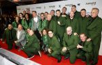 Amsterdam 4 november 2025
Premiere Augurk aan zee in Tuschinski met de cast die bestaat uit oa Monic Hendrickx Martin v Waardenberg Olga Zuiderhoek Jelka v Houten Frank Lammers Peter v d Begin en Tibor Lukacs. Robert v Hemert heeft de titelsong geschreven . Oos Kesbeke met zijn zoon Silvian Kesbeke met personeel