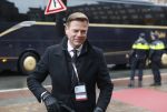 Den Haag 20 november 2025
 Prinses Amalia en haar vader Koning Willem Alexander bij de Grote Kerk, na de Bijzondere Verenigde Vergadering van de Eerste en Tweede Kamer, ter gelegenheid van de tachtigste verjaardag dat het parlement na de Tweede Wereldoorlog voor het eerst weer in gezamenlijkheid bijeenkwam. Eerste Kamervoorzitter Mei Li Vos Tweede Kamervoorzitter Thom van Campenvingen ze op .