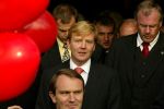 Kapellen 9 november 2002

Trouwen Emily Bremers en Roderick v Wijck .

Prins Willem Alexander en Maxima , Hans v d Broek, Theo Dietz, zussen Emily aanwezig
Elisabeth Fabius
Peter Smulders bv