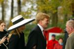 Kapellen 9 november 2002

Trouwen Emily Bremers en Roderick v Wijck .

Prins Willem Alexander en Maxima , Hans v d Broek, Theo Dietz, zussen Emily aanwezig

Peter Smulders bv