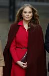 Den Haag 20 november 2025
 Prinses Amalia en haar vader Koning Willem Alexander bij de Grote Kerk, na de Bijzondere Verenigde Vergadering van de Eerste en Tweede Kamer, ter gelegenheid van de tachtigste verjaardag dat het parlement na de Tweede Wereldoorlog voor het eerst weer in gezamenlijkheid bijeenkwam. Eerste Kamervoorzitter Mei Li Vos Tweede Kamervoorzitter Thom van Campenvingen ze op .