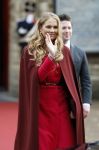 Den Haag 20 november 2025
 Prinses Amalia en haar vader Koning Willem Alexander bij de Grote Kerk, na de Bijzondere Verenigde Vergadering van de Eerste en Tweede Kamer, ter gelegenheid van de tachtigste verjaardag dat het parlement na de Tweede Wereldoorlog voor het eerst weer in gezamenlijkheid bijeenkwam. Eerste Kamervoorzitter Mei Li Vos Tweede Kamervoorzitter Thom van Campenvingen ze op .