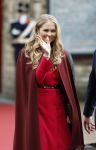 Den Haag 20 november 2025
 Prinses Amalia en haar vader Koning Willem Alexander bij de Grote Kerk, na de Bijzondere Verenigde Vergadering van de Eerste en Tweede Kamer, ter gelegenheid van de tachtigste verjaardag dat het parlement na de Tweede Wereldoorlog voor het eerst weer in gezamenlijkheid bijeenkwam. Eerste Kamervoorzitter Mei Li Vos Tweede Kamervoorzitter Thom van Campenvingen ze op .