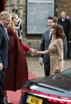 Den Haag 20 november 2025
 Prinses Amalia en haar vader Koning Willem Alexander bij de Grote Kerk, na de Bijzondere Verenigde Vergadering van de Eerste en Tweede Kamer, ter gelegenheid van de tachtigste verjaardag dat het parlement na de Tweede Wereldoorlog voor het eerst weer in gezamenlijkheid bijeenkwam. Eerste Kamervoorzitter Mei Li Vos Tweede Kamervoorzitter Thom van Campenvingen ze op .