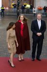 Den Haag 20 november 2025
 Prinses Amalia en haar vader Koning Willem Alexander bij de Grote Kerk, na de Bijzondere Verenigde Vergadering van de Eerste en Tweede Kamer, ter gelegenheid van de tachtigste verjaardag dat het parlement na de Tweede Wereldoorlog voor het eerst weer in gezamenlijkheid bijeenkwam. Eerste Kamervoorzitter Mei Li Vos Tweede Kamervoorzitter Thom van Campenvingen ze op .