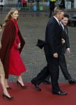 Den Haag 20 november 2025
 Prinses Amalia en haar vader Koning Willem Alexander bij de Grote Kerk, na de Bijzondere Verenigde Vergadering van de Eerste en Tweede Kamer, ter gelegenheid van de tachtigste verjaardag dat het parlement na de Tweede Wereldoorlog voor het eerst weer in gezamenlijkheid bijeenkwam. Eerste Kamervoorzitter Mei Li Vos Tweede Kamervoorzitter Thom van Campenvingen ze op .