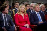 Den Haag 20 november 2025
 Prinses Amalia en haar vader Koning Willem Alexander bij de Grote Kerk, na de Bijzondere Verenigde Vergadering van de Eerste en Tweede Kamer, ter gelegenheid van de tachtigste verjaardag dat het parlement na de Tweede Wereldoorlog voor het eerst weer in gezamenlijkheid bijeenkwam. Eerste Kamervoorzitter Mei Li Vos Tweede Kamervoorzitter Thom van Campenvingen ze op .