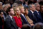 Den Haag 20 november 2025
 Prinses Amalia en haar vader Koning Willem Alexander bij de Grote Kerk, na de Bijzondere Verenigde Vergadering van de Eerste en Tweede Kamer, ter gelegenheid van de tachtigste verjaardag dat het parlement na de Tweede Wereldoorlog voor het eerst weer in gezamenlijkheid bijeenkwam. Eerste Kamervoorzitter Mei Li Vos Tweede Kamervoorzitter Thom van Campenvingen ze op .