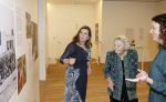 Amsterdam 13 november 2025
Prinses Beatrix en Sacha de Boer bij de opening van een fototentoonstelling ter gelegenheid van het honderdjarig bestaan van ontwikkelingsorganisatie Simavi in het Rijksmuseum in Amsterdam