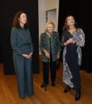 Amsterdam 13 november 2025
Prinses Beatrix en Sacha de Boer bij de opening van een fototentoonstelling ter gelegenheid van het honderdjarig bestaan van ontwikkelingsorganisatie Simavi in het Rijksmuseum in Amsterdam