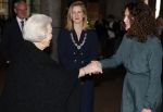Amsterdam 13 november 2025
Prinses Beatrix en Sacha de Boer bij de opening van een fototentoonstelling ter gelegenheid van het honderdjarig bestaan van ontwikkelingsorganisatie Simavi in het Rijksmuseum in Amsterdam