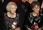 Amsterdam 24 november 2025
Prinses Beatrix en Prinses Margriet aanwezig bij het Nederlands Balletgala in het DeLaMar in Amsterdam . Ook aanwezig oa Alexandra Radius & Han Ebbelaar