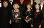 Amsterdam 24 november 2025
Prinses Beatrix en Prinses Margriet aanwezig bij het Nederlands Balletgala in het DeLaMar in Amsterdam . Ook aanwezig oa Alexandra Radius & Han Ebbelaar