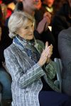 Laren (Gelderland) 19 november 2025
Bijeenkomst van nationale boomplantdag waar prinses Irene uit handen van Albert Verlinde een prijs krijgt omdat zij zich altijd ingezet heeft voor behoud en onderhoud bomen .