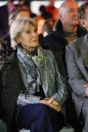 Laren (Gelderland) 19 november 2025
Bijeenkomst van nationale boomplantdag waar prinses Irene uit handen van Albert Verlinde een prijs krijgt omdat zij zich altijd ingezet heeft voor behoud en onderhoud bomen .