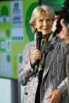 Laren (Gelderland) 19 november 2025
Bijeenkomst van nationale boomplantdag waar prinses Irene uit handen van Albert Verlinde een prijs krijgt omdat zij zich altijd ingezet heeft voor behoud en onderhoud bomen .