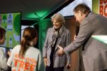 Laren (Gelderland) 19 november 2025
Bijeenkomst van nationale boomplantdag waar prinses Irene uit handen van Albert Verlinde een prijs krijgt omdat zij zich altijd ingezet heeft voor behoud en onderhoud bomen .