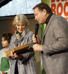 Laren (Gelderland) 19 november 2025
Bijeenkomst van nationale boomplantdag waar prinses Irene uit handen van Albert Verlinde een prijs krijgt omdat zij zich altijd ingezet heeft voor behoud en onderhoud bomen .