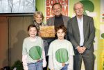 Laren (Gelderland) 19 november 2025
Bijeenkomst van nationale boomplantdag waar prinses Irene uit handen van Albert Verlinde een prijs krijgt omdat zij zich altijd ingezet heeft voor behoud en onderhoud bomen .
