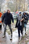 Laren (Gelderland) 19 november 2025
Bijeenkomst van nationale boomplantdag waar prinses Irene uit handen van Albert Verlinde een prijs krijgt omdat zij zich altijd ingezet heeft voor behoud en onderhoud bomen .