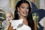Amsterdam 18 november 2025
Premiere Wicked in het deLaMar theater . Rikkie Valerie Kolle met partner